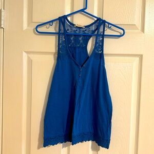 Forever 21 blue tank top with lace - size small